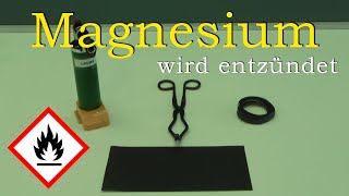 Magnesium wird entzündet 🔥 [upl. by Tivad322]