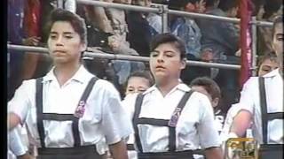 Colegio Nacional de Mujeres Teresa Gonzalez de Fanning 1994 primer puesto del desfile escolarmp4 [upl. by Ahsilam]