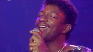 Kool And The Gang  Cherish LIVE 1985 HQ [upl. by Arnold]