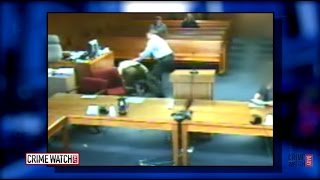 Judge Jumps Into Courtroom Tussle Helps Restrain Defendant  Crime Watch Daily [upl. by Brant]