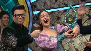 Bigg Boss OTT Winner Divya Agarwal Lifts The Trophy amp Takes Homes Rs 25 Lakh [upl. by Troc862]